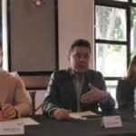 Acusan a ex secretario particular del edil del Ayuntamiento de Zinacantepec de ocultar información delicada.